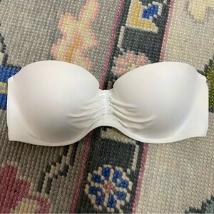 Victoria’s Secret Bandeau Strapless Bikini Top 32D